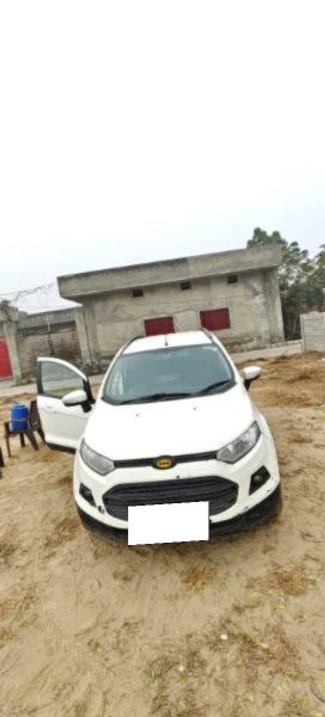 Second-hand 2013 Ford Ecosport 1.5 DV5 MT Ambiente for sale in Gharaunda-2