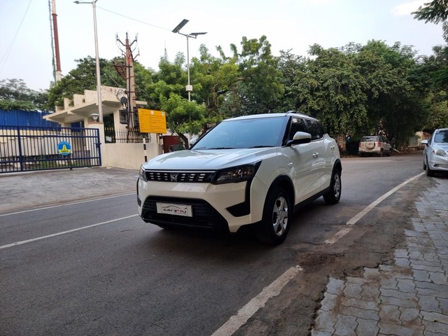 Second-hand 2022 Mahindra XUV300 W6 Sunroof BSVI for sale in Chennai-5