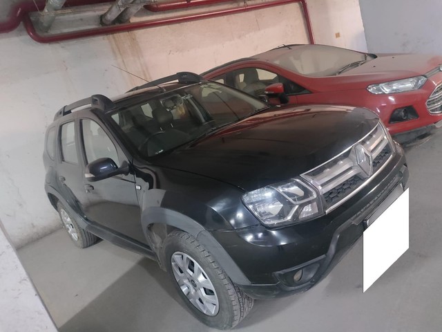 Second-hand 2017 Renault Duster 110PS Diesel RxL AMT for sale in Noida-2