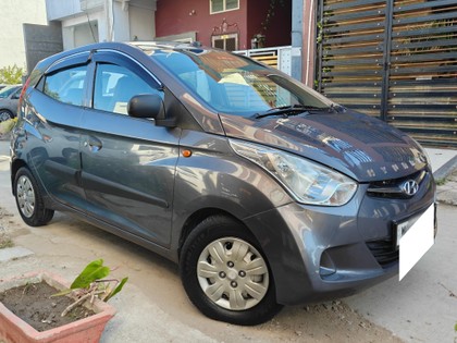 Second-hand 2018 Hyundai EON Era Plus for sale in Indore