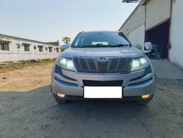 Second-hand 2013 Mahindra XUV500 W8 FWD for sale in Pimpri chinchwad-0