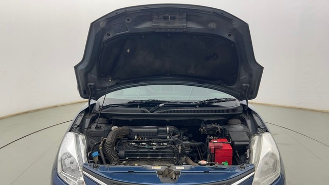 Second-hand 2017 Maruti Baleno Zeta Diesel for sale in Kolkata-8