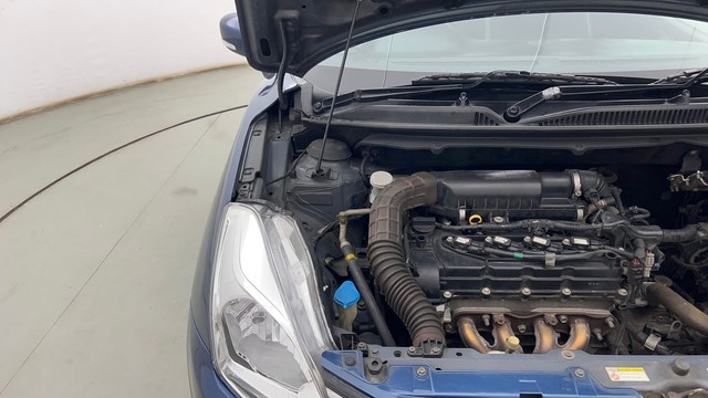 Second-hand 2017 Maruti Baleno Zeta Diesel for sale in Kolkata-38