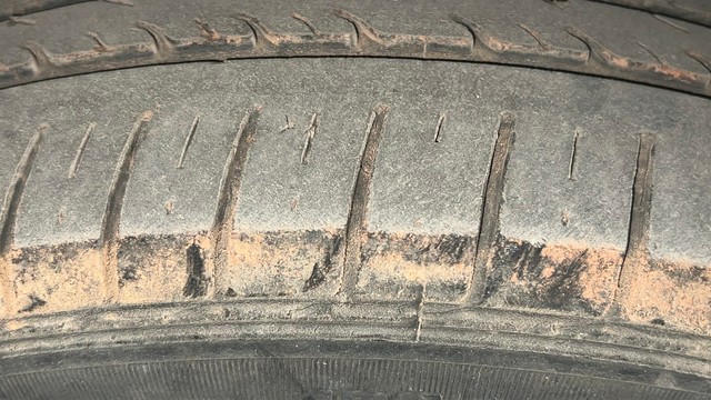 Second-hand 2017 Maruti Baleno Zeta Diesel for sale in Kolkata-34