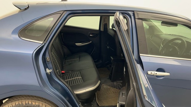 Second-hand 2017 Maruti Baleno Zeta Diesel for sale in Kolkata-23