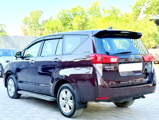 Second-hand 2019 Toyota Innova Crysta 2.8 ZX AT BSIV for sale in Surat-6