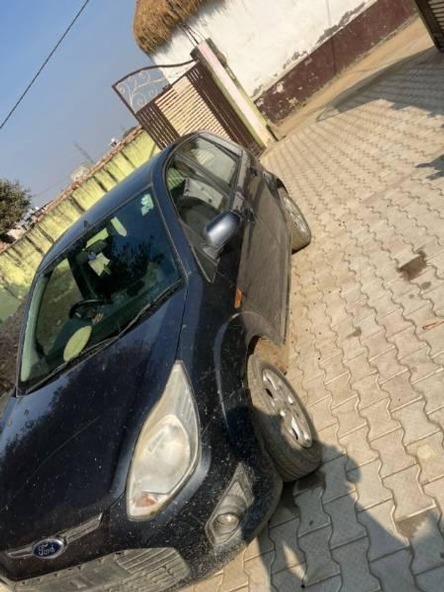 Second-hand 2013 Ford Figo Diesel EXI for sale in Amroha-5