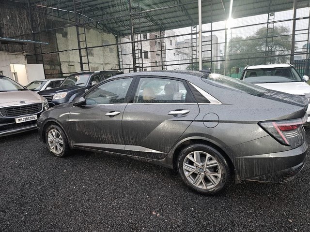 Second-hand 2023 Hyundai Verna SX for sale in Indore-3