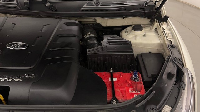 Second-hand 2017 Mahindra XUV500 W9 AT for sale in Chandigarh-39