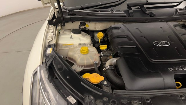 Second-hand 2017 Mahindra XUV500 W9 AT for sale in Chandigarh-31