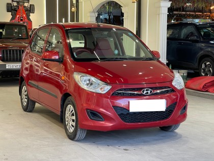 Second-hand 2013 Hyundai i10 Magna for sale in Hyderabad