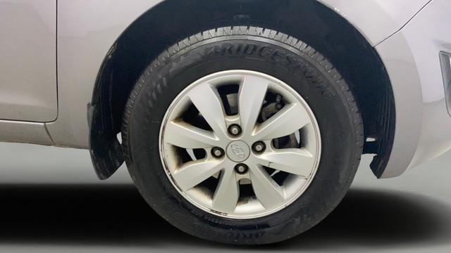 Second-hand 2012 Hyundai i20 Sportz 1.4 CRDi for sale in Kochi-23