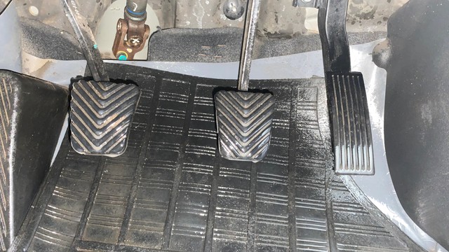 Second-hand 2012 Hyundai i20 Sportz 1.4 CRDi for sale in Kochi-14