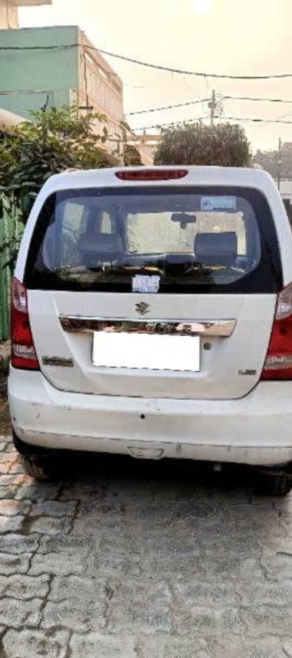 Second-hand 2013 Maruti Wagon R LXI BS IV for sale in Kanpur