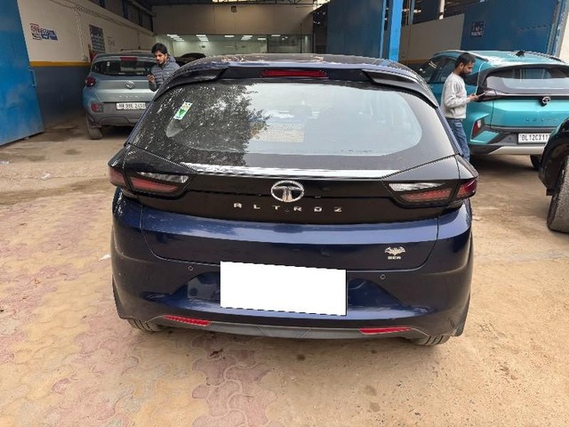 Second-hand 2023 Tata Altroz XZA Plus OS for sale in Gurgaon-1