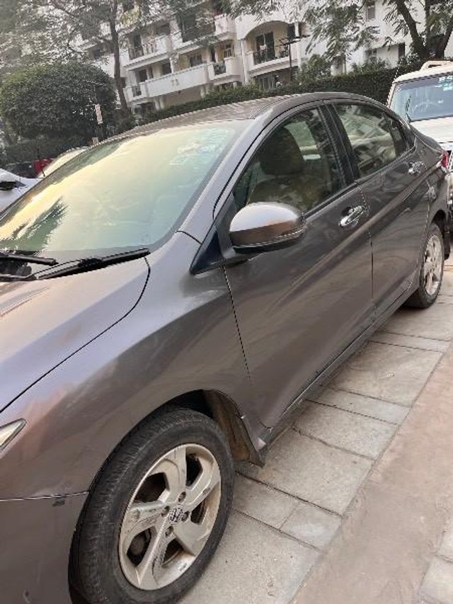 Second-hand 2016 Honda City i VTEC V for sale in Gautam Buddha Nagar-6