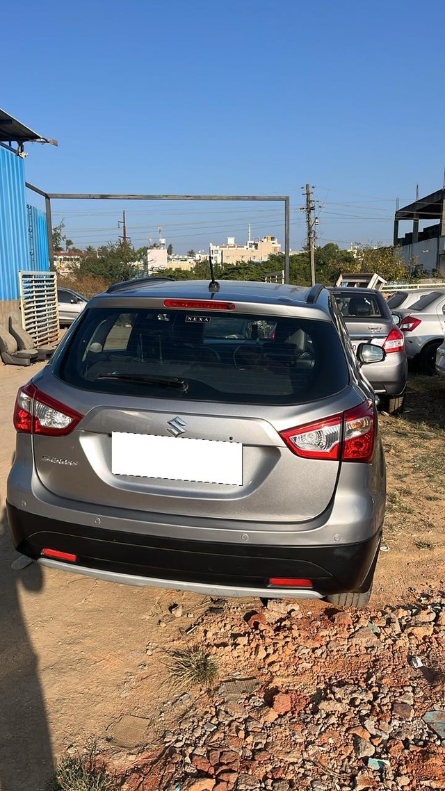 Second-hand 2015 Maruti S Cross DDiS 200 Zeta for sale in Chikmagalur-2