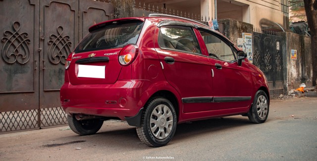 Second-hand 2011 Chevrolet Spark 1.0 LT for sale in Kolkata-10