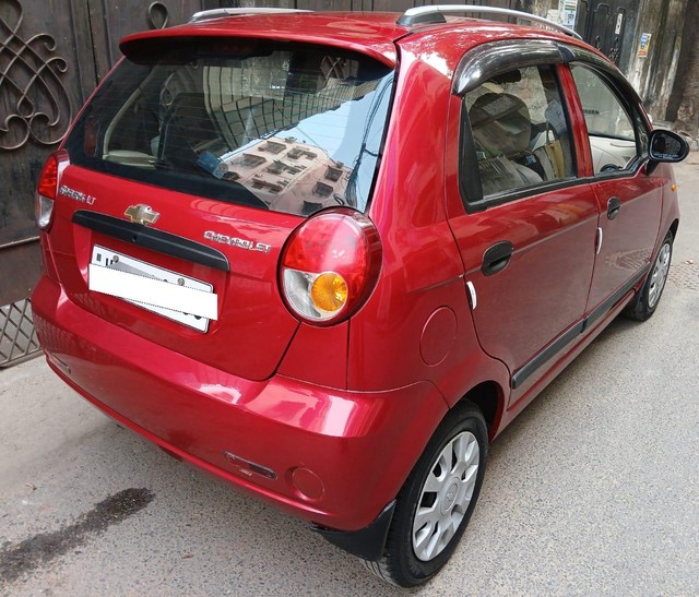 Second-hand 2011 Chevrolet Spark 1.0 LT for sale in Kolkata-18