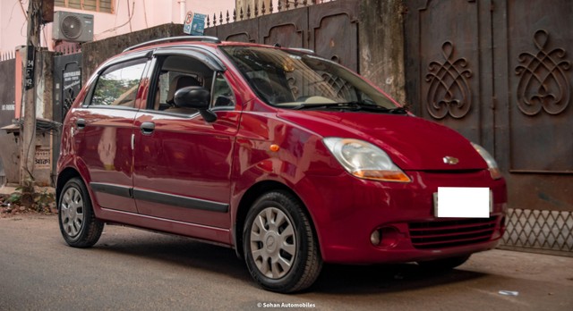Second-hand 2011 Chevrolet Spark 1.0 LT for sale in Kolkata-9