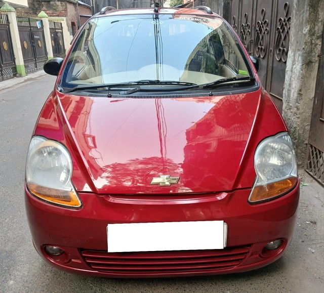 Second-hand 2011 Chevrolet Spark 1.0 LT for sale in Kolkata-24