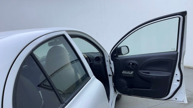 Second-hand 2012 Nissan Micra Diesel XE for sale in Hyderabad-16