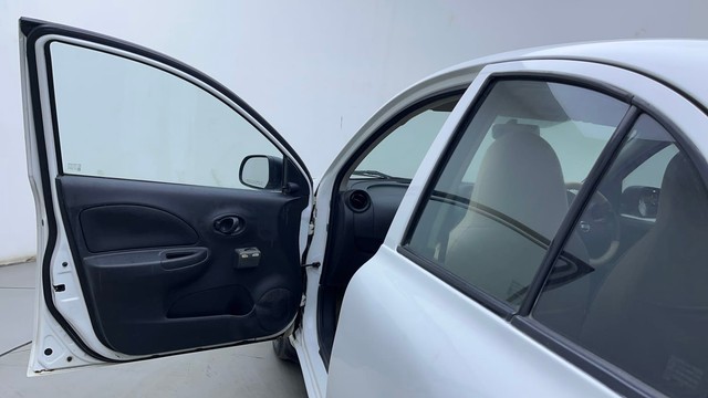 Second-hand 2012 Nissan Micra Diesel XE for sale in Hyderabad-30