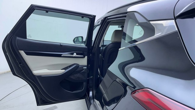 Second-hand 2020 Kia Seltos GTX Plus Diesel AT for sale in Hyderabad-35