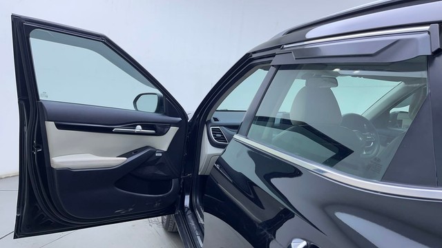 Second-hand 2020 Kia Seltos GTX Plus Diesel AT for sale in Hyderabad-29