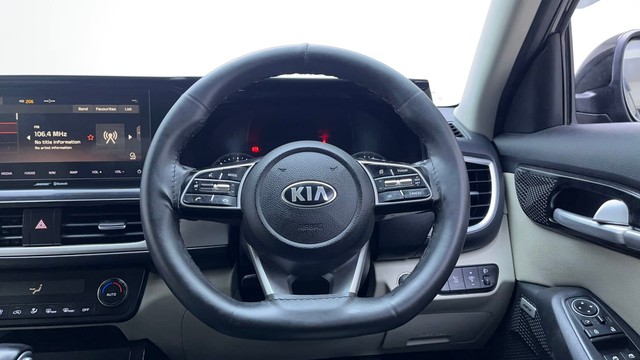Second-hand 2020 Kia Seltos GTX Plus Diesel AT for sale in Hyderabad-28