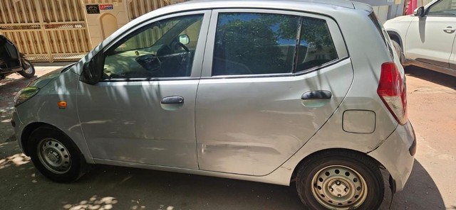 Second-hand 2009 Hyundai i10 Era 1.1 for sale in Rajkot-1