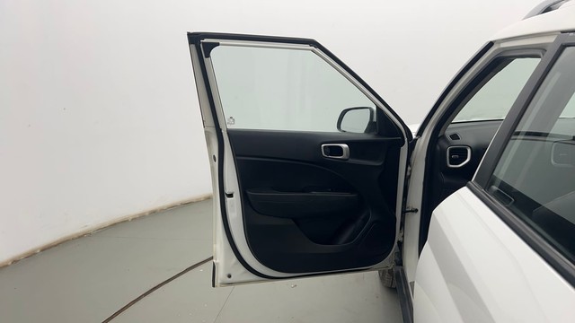 Second-hand 2022 Hyundai Venue SX Opt Turbo DCT Special Edition for sale in Kolkata-29