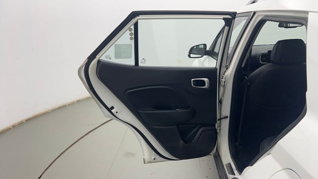 Second-hand 2022 Hyundai Venue SX Opt Turbo DCT Special Edition for sale in Kolkata-25