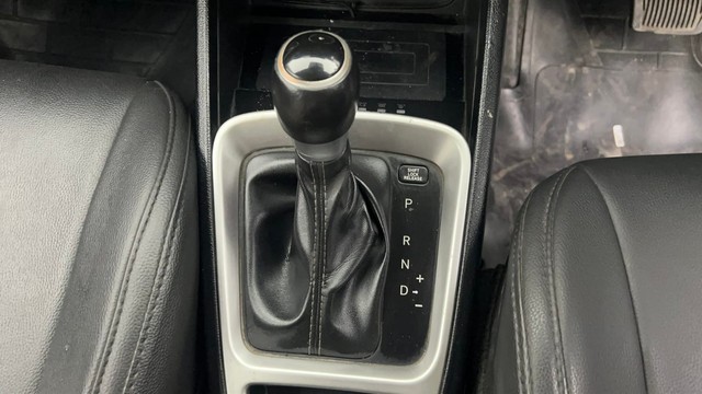 Second-hand 2022 Hyundai Venue SX Opt Turbo DCT Special Edition for sale in Kolkata-12