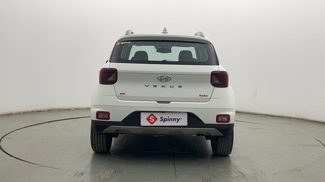 Second-hand 2022 Hyundai Venue SX Opt Turbo DCT Special Edition for sale in Kolkata-4