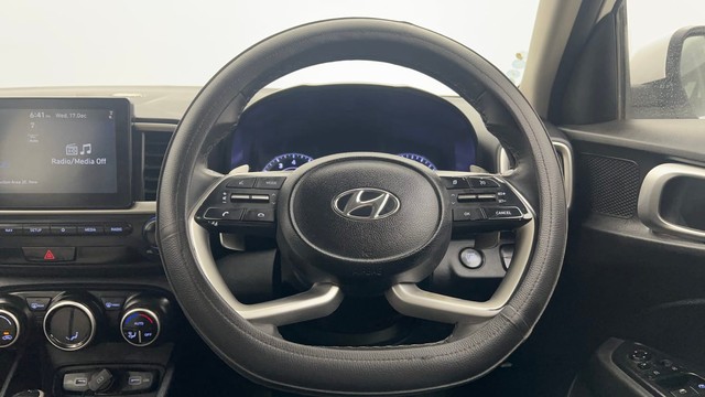 Second-hand 2022 Hyundai Venue SX Opt Turbo DCT Special Edition for sale in Kolkata-31