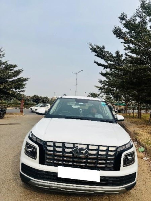 Second-hand 2023 Hyundai Venue S Opt 2023-2025 for sale in Mohali-5
