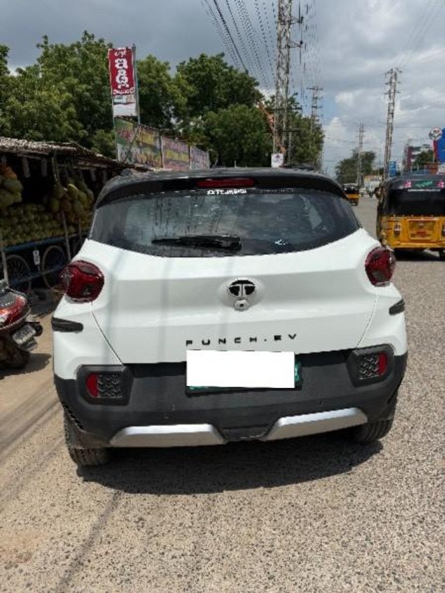 Second-hand 2024 Tata Punch EV Empowered Plus S for sale in Bangalore-2