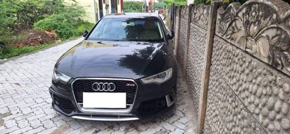 Second-hand 2013 Audi A6 2.0 TDI for sale in Uthangudi