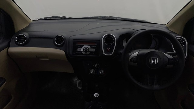 Second-hand 2015 Honda City V MT Diesel for sale in Mysore-11