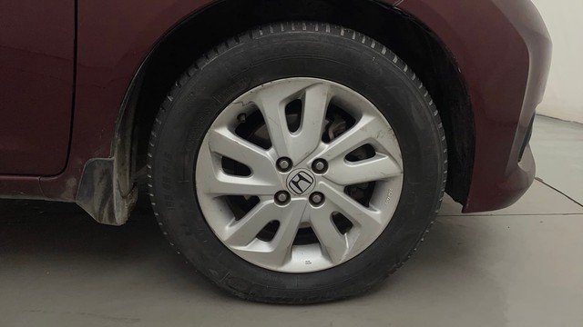 Second-hand 2015 Honda City V MT Diesel for sale in Mysore-17