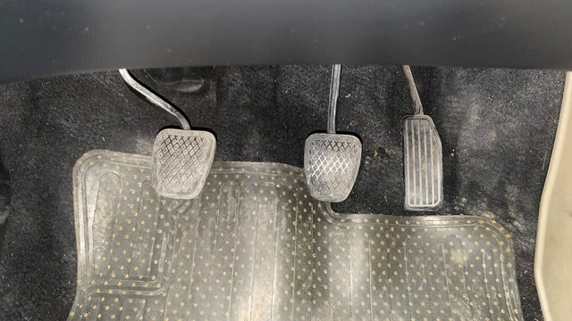 Second-hand 2015 Honda City V MT Diesel for sale in Mysore-14