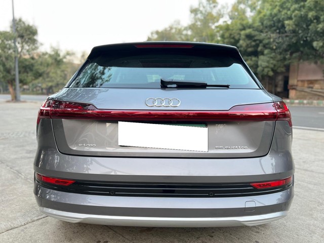 Second-hand 2021 Audi e-tron 55 Quattro for sale in New Delhi-3