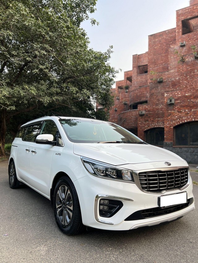 Second-hand 2020 Kia Carnival Prestige 6 STR for sale in New Delhi-19
