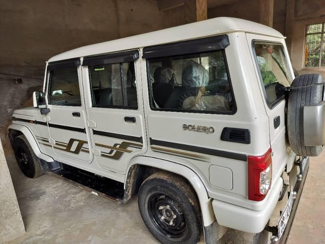 Second-hand 2023 Mahindra Bolero B6 Opt for sale in Alwar-3