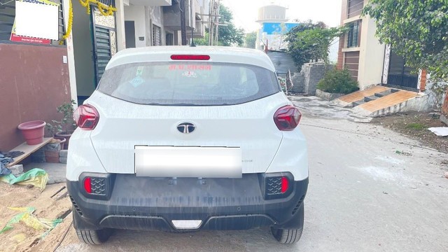 Second-hand 2025 Tata Punch Adventure CNG for sale in Ujjain-1
