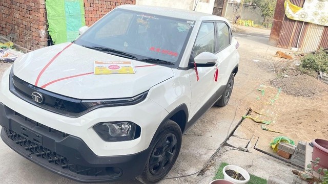 Second-hand 2025 Tata Punch Adventure CNG for sale in Ujjain-3