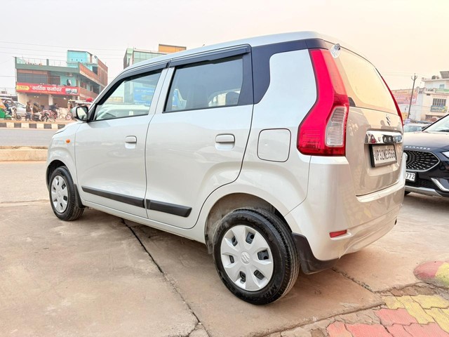 Second-hand 2022 Maruti Wagon R VXI for sale in Gorakhpur-11
