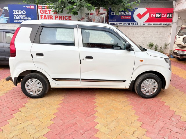 Second-hand 2022 Maruti Wagon R CNG LXI for sale in Gorakhpur-7