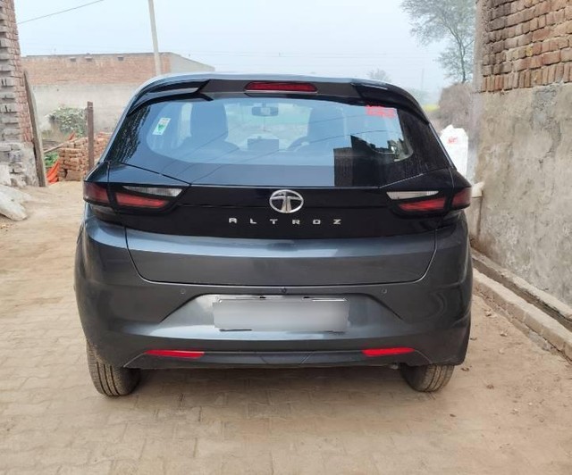 Second-hand 2022 Tata Altroz XE BSVI for sale in Alwar-2